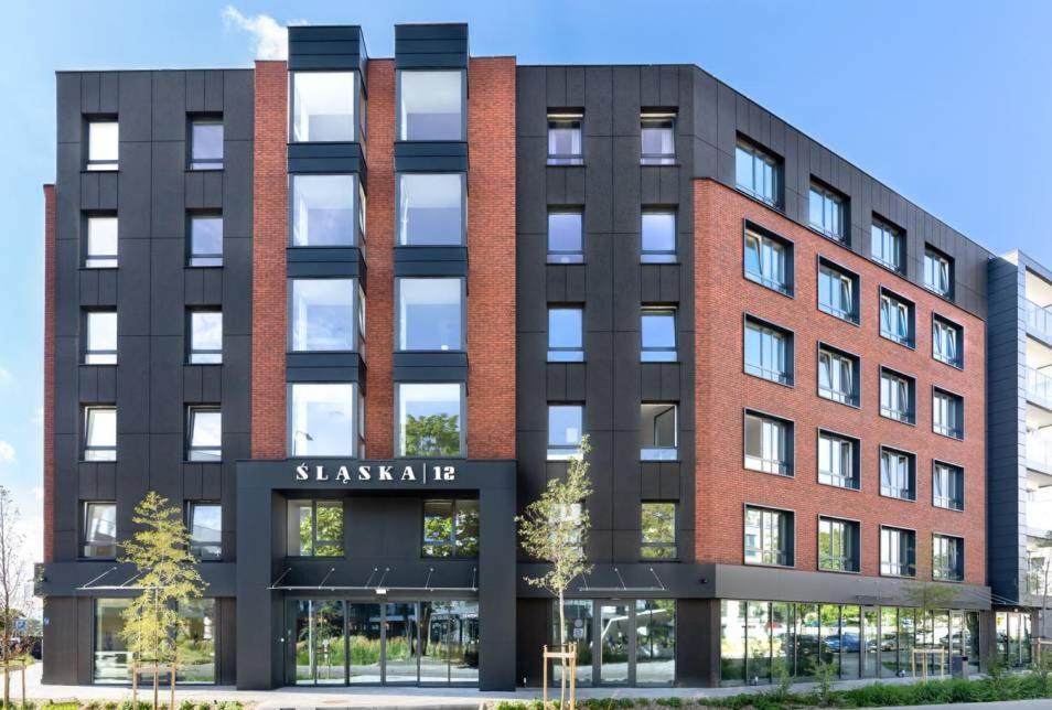 Slaska 12, Gdansk